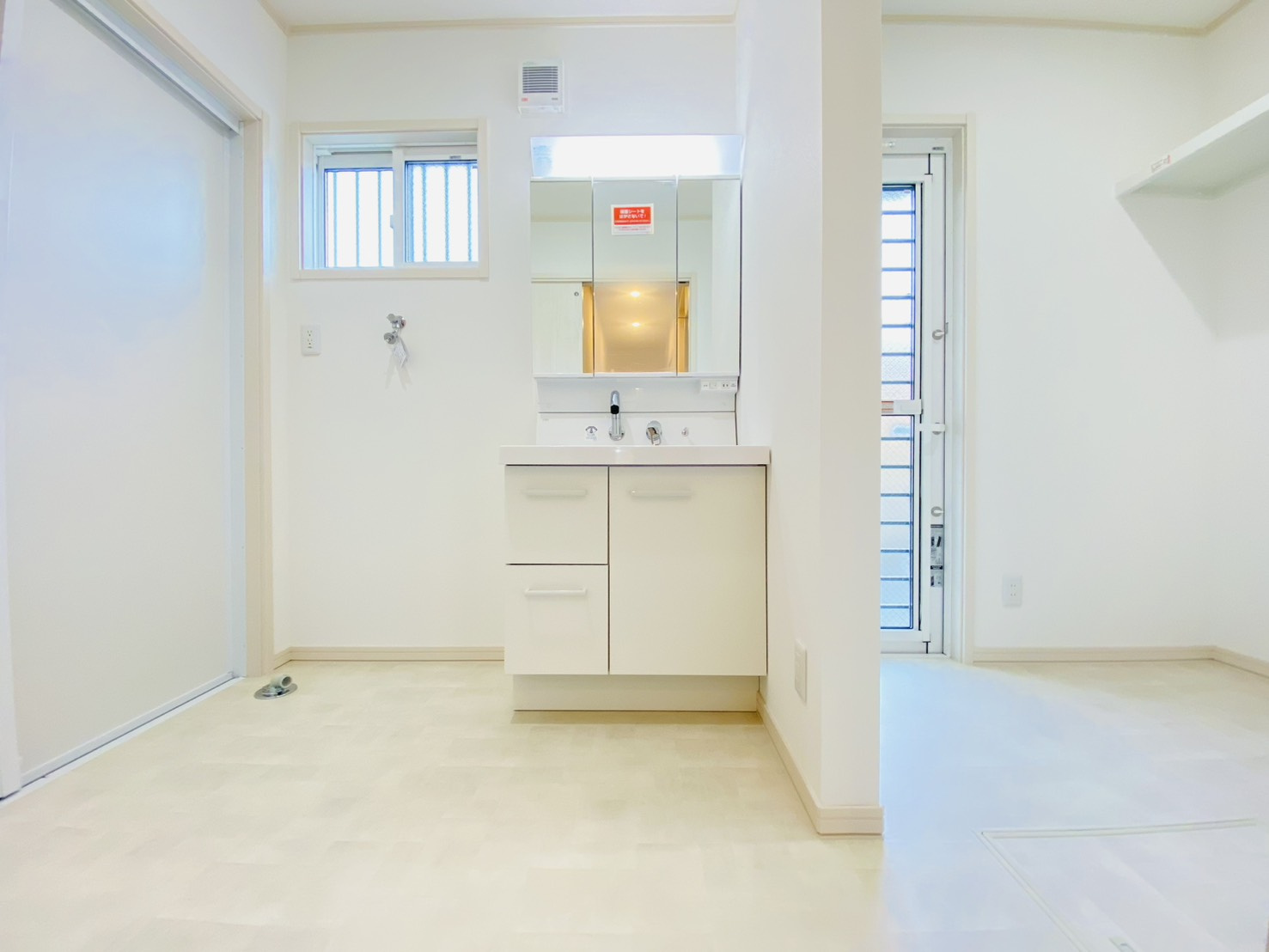 瑞穂市 別府（穂積駅） 2階建のその他|洗面所