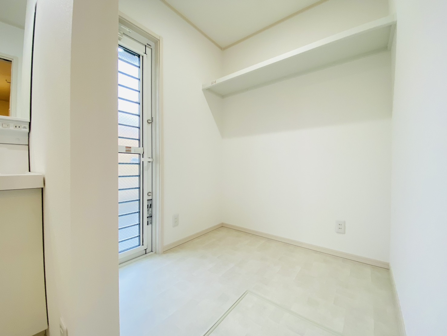 瑞穂市 別府（穂積駅） 2階建のその他|ランドリースペース