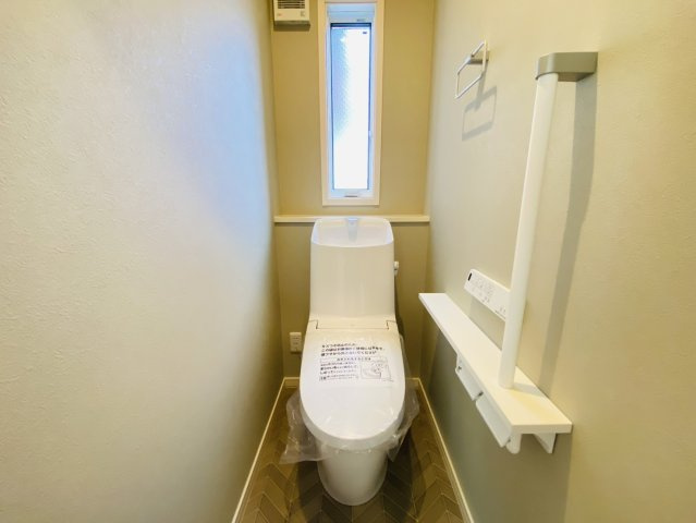 瑞穂市 別府（穂積駅） 2階建のトイレ|2階トイレ