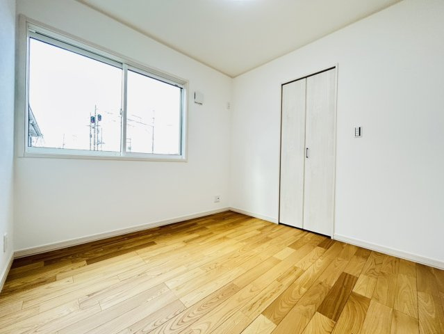 瑞穂市 別府（穂積駅） 2階建の洋室|2階洋室