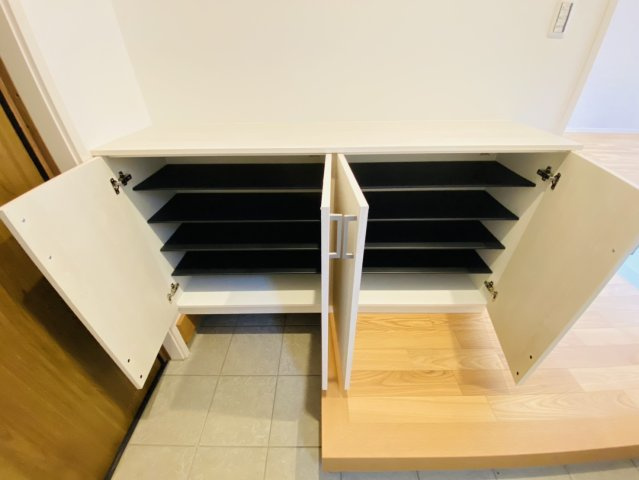 瑞穂市 別府（穂積駅） 2階建の収納|シューズボックス