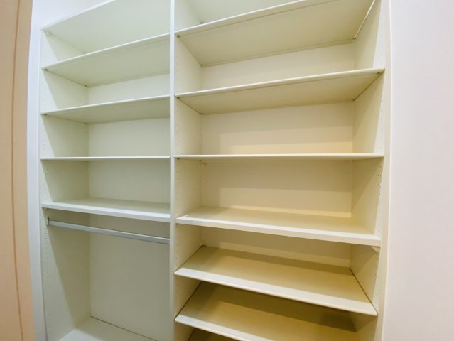 瑞穂市 別府（穂積駅） 2階建の収納|シューズボックス