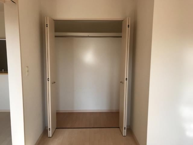 ベルローズの収納|クローゼット