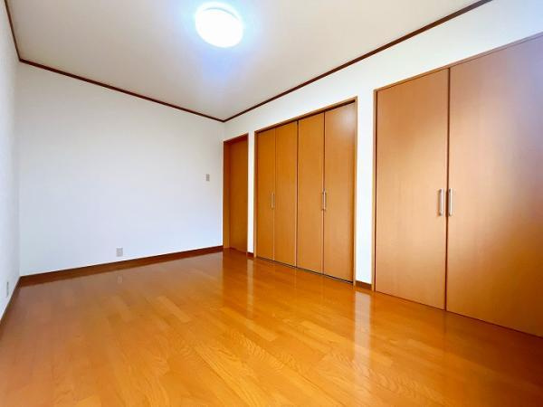 都窪郡早島町早島　リフォーム済み　中古住宅【仲介手数料無料】の洋室