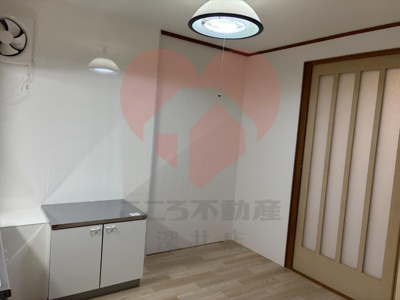 【居間・リビング】 | 交野市倉治３丁目貸家