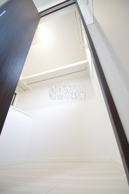 【収納】 | DHCR淵野辺 | たっぷり入るウォークインクローゼット♪