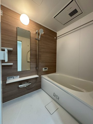 城東関目プレジアの浴室|ゆったり足を延ばしてくつろげる広さのある浴室です。