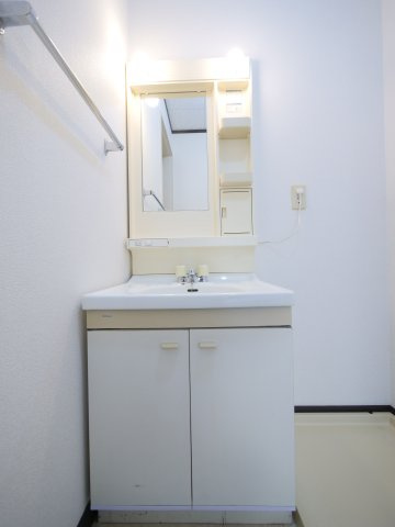 エントピア当新田Cの洗面所|※写真は別の部屋のものです。