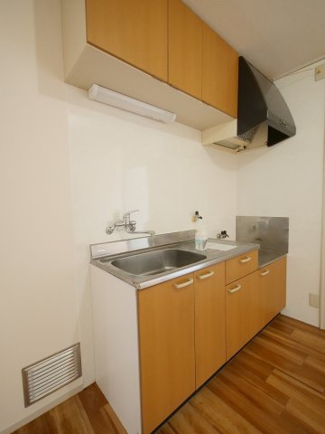 グリーンハイツ福富B棟のキッチン|※写真は別の部屋のものです。