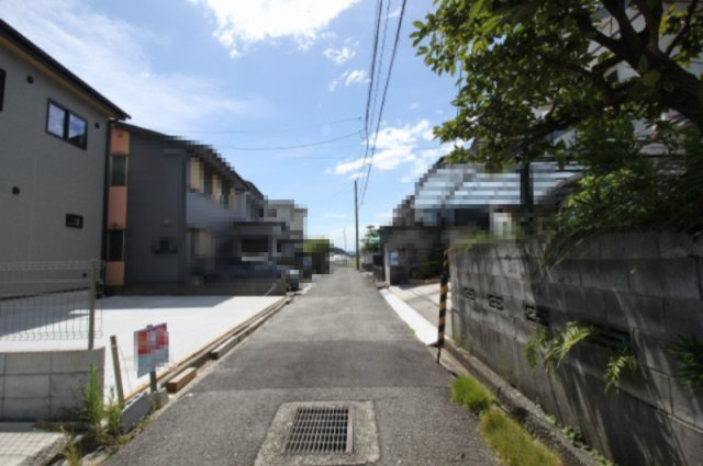 介良乙　新築戸建の前面道路含む現地写真