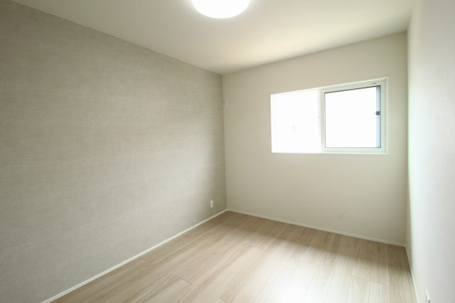 介良乙　新築戸建の洋室|2Ｆ　南東の部屋　6.0帖