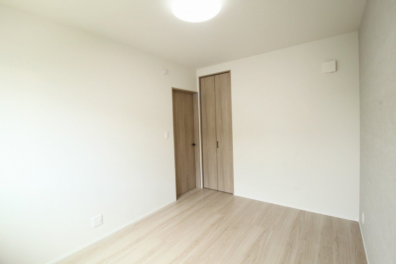 介良乙　新築戸建の洋室|2Ｆ　南東の部屋　6.0帖