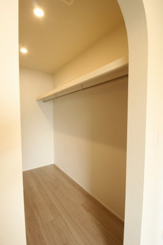 介良乙　新築戸建の収納|2Ｆ　ホール