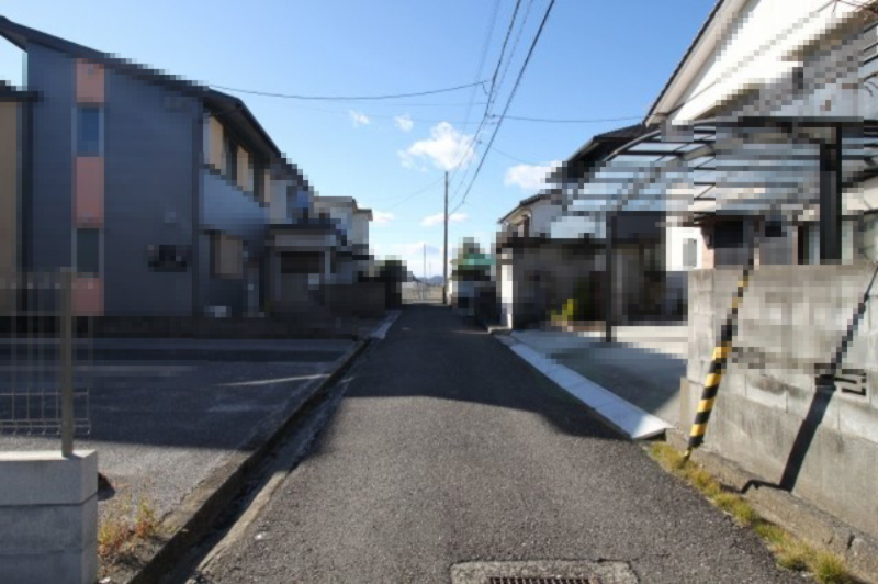 介良乙　建築条件付き　売土地の前面道路含む現地写真