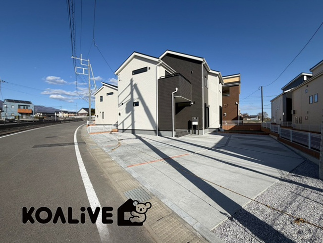 【外観】 | 前橋市富士見町時沢　新築住宅　 | 現地ご案内ツアー開催中！早朝やお仕事帰りのご見学にもすぐ対応致します！見学ご予約はコアライブまでお気軽にお問い合わせ下さい！