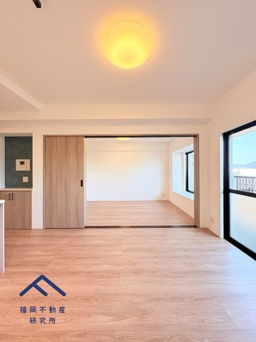 クローバーマンション空港東2の居間・リビング