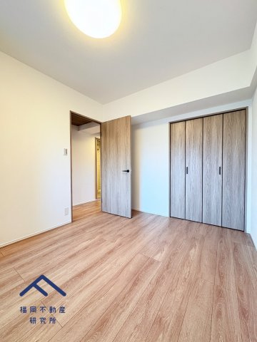 クローバーマンション空港東2の洋室