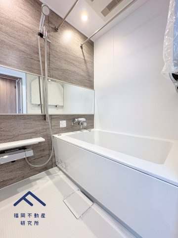 クローバーマンション空港東2の浴室