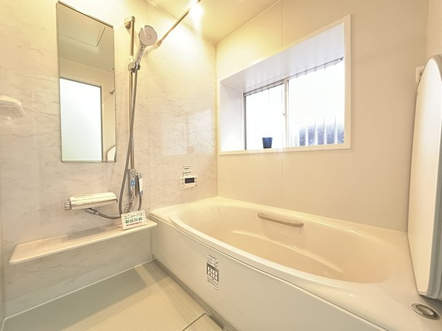 神戸市西区竜が岡５丁目戸建の浴室