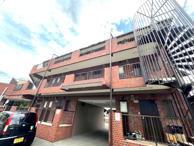 セントポーリアの周辺