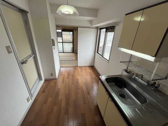 セントポーリアの居間・リビング|イメージとして同マンション他部屋を表示しています