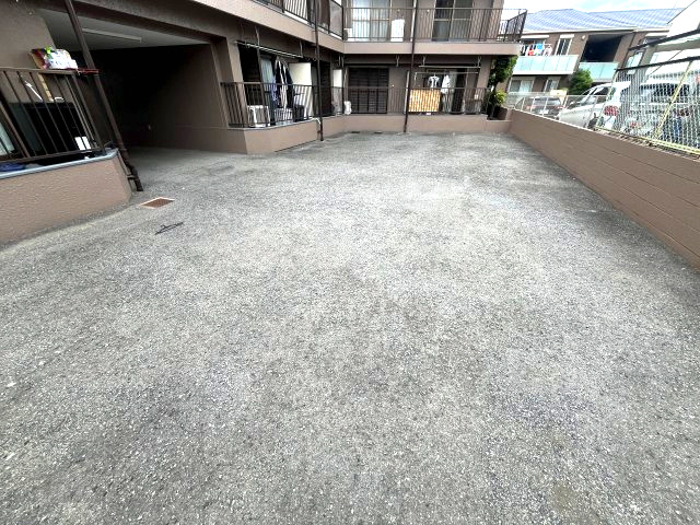 セントポーリアの駐車場