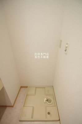 【設備】 | ラ・プラージュ | 洗濯機置場