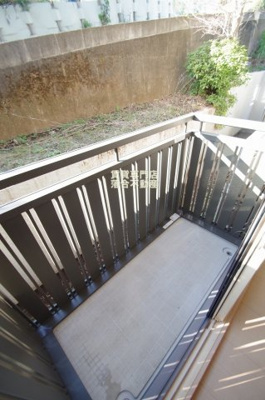 【バルコニー】 | ラ・プラージュ | 開放感のあるバルコニー