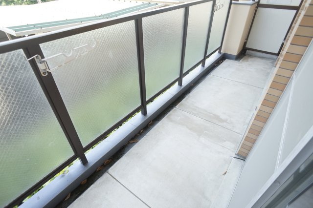 フローラル生駒のバルコニー