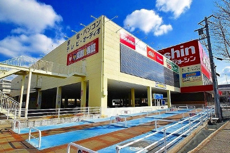 グレイス東洋の周辺