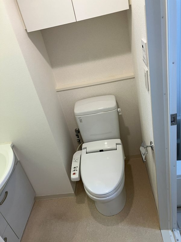 ライジングプレイス浅草弐番館のトイレ