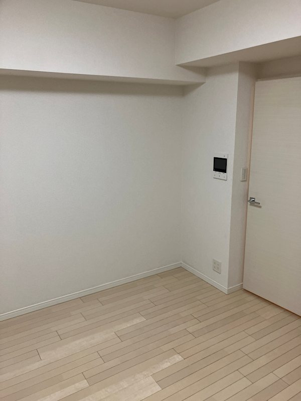 ライジングプレイス浅草弐番館の居間・リビング