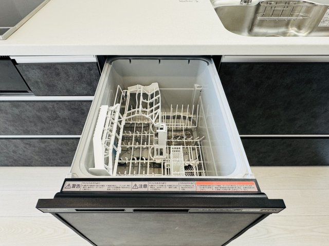 ビュータワー八王子のキッチン|～食洗機は2025年10月新規交換済　食事後の食器洗いはお任せ～