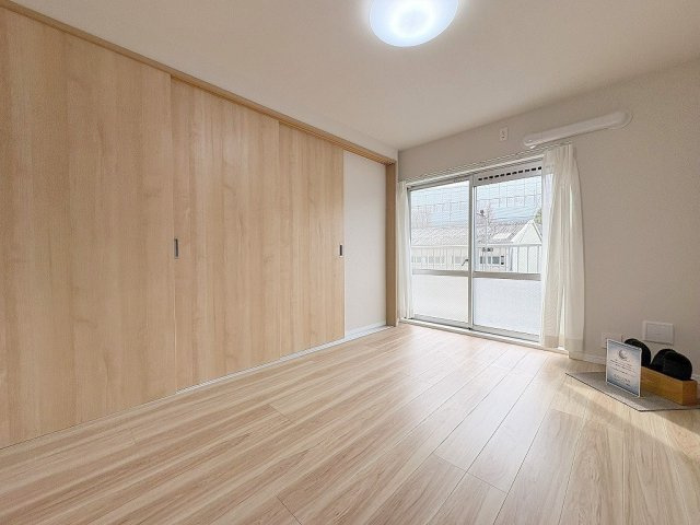 藤和シティシティコープ三郷の洋室|リビング横の洋室6帖