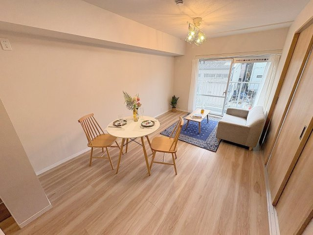 藤和シティシティコープ三郷の居間・リビング|家族団らんで過ごすリビングは11.6帖の広さを確保