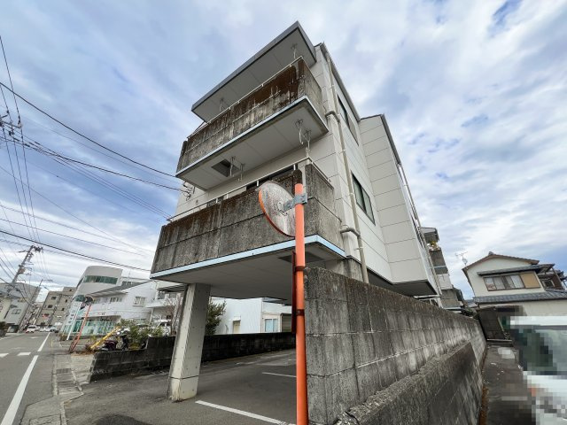 コーポ サン マーシィの外観