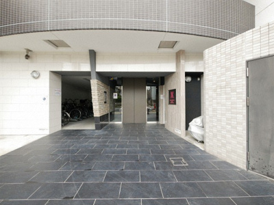 【エントランス】 | ラシュレエグゼ夕陽丘