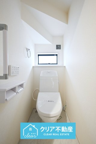 【トイレ】 | 館林第3西高根町　リーブルガーデン　全2棟 | シャワー＆暖房便座付きのトイレです！