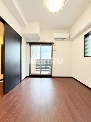 プレジオ三国EUROの洋室