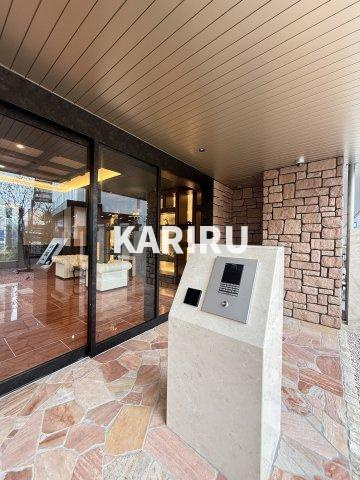 プレジオ三国EUROのエントランス