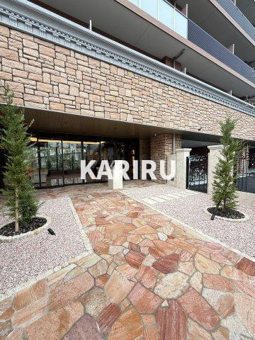 プレジオ三国EUROのエントランス