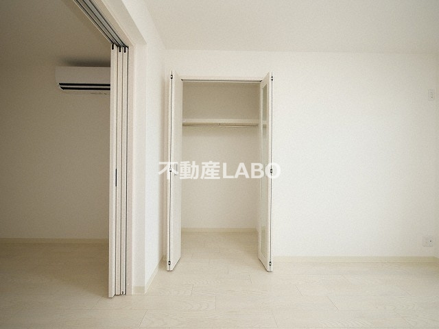 クリエオーレ長吉川辺の収納