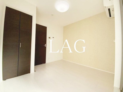 【居間・リビング】 | スカイウィング四つ木 | 洋室のお部屋です。