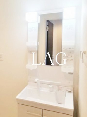 【洗面所】 | スカイウィング四つ木 | 洗面台です。