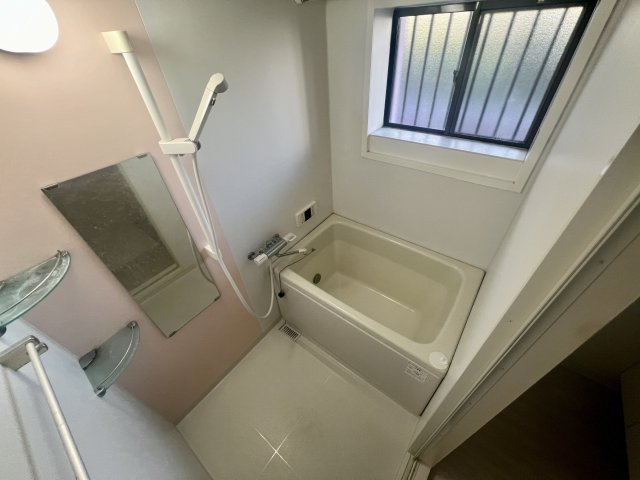 ロビンソンハイツBの浴室|高崎、前橋、伊勢崎エリアのお部屋探しはエンドスケープまで！お客様の理想お聞かせ下さい♪