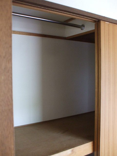 小作ビルの収納