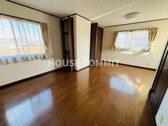 中古戸建ての洋室