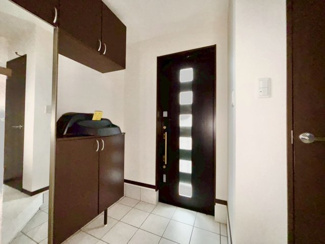 【玄関】 | 東山　中古一戸建