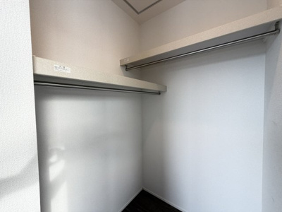 【収納】 | うるま市与那城屋慶名2期（全6棟）1号棟 | 1号棟　洋室7.5帖＋WIC付き♪（WIC×2部屋）