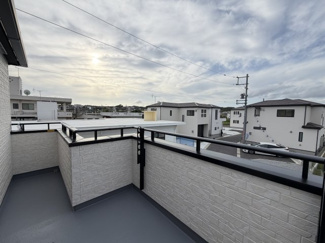 【バルコニー】 | うるま市与那城屋慶名2期（全6棟）1号棟 | 1号棟　ワイドバルコニー♪